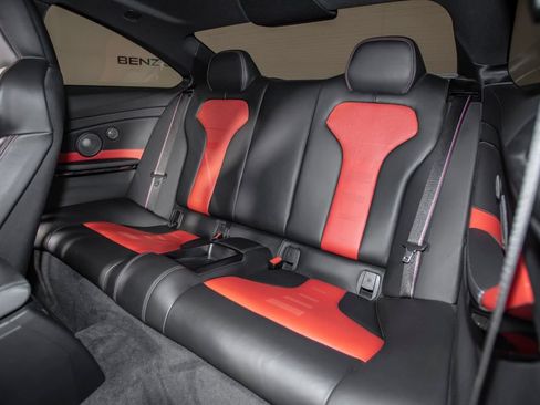 Used 2020 BMW M4 Coupe w/ Competition Package RWD image 16