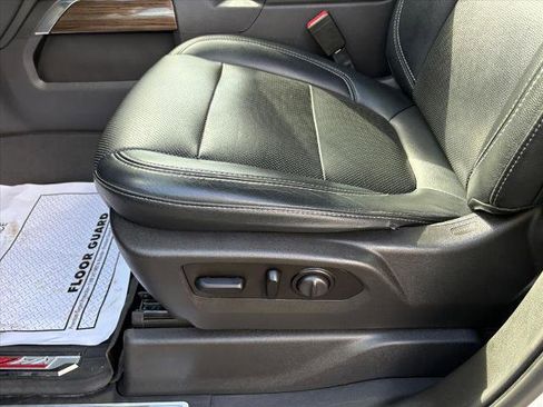 Certified 2021 Chevrolet Silverado 1500 LT Trail Boss image 19