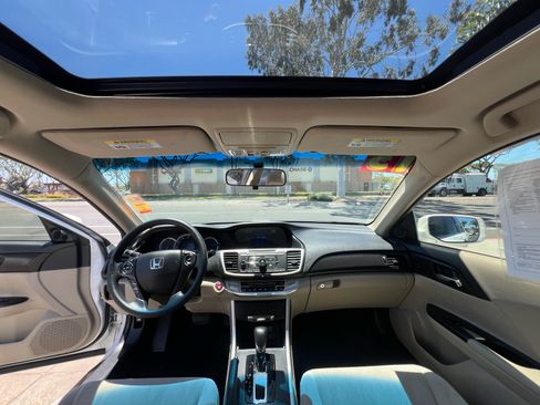Used 2013 Honda Accord EX image 14