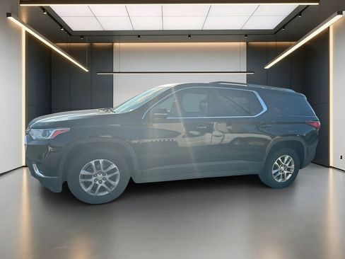 Used 2018 Chevrolet Traverse LT AWD/4WD image 2