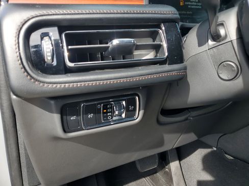 Certified 2023 Lincoln Aviator Reserve image 17