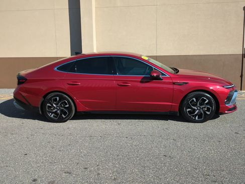 Certified 2024 Hyundai Sonata SEL image 3