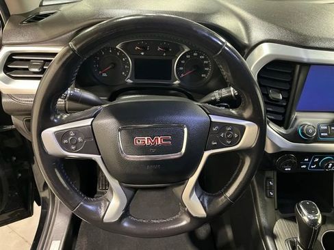 Used 2019 GMC Acadia SLT image 23