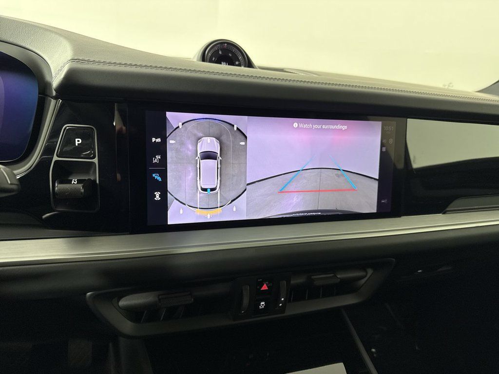 Certified 2026 Porsche Cayenne AWD/4WD image 30