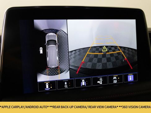 Used 2023 Chevrolet Suburban RST w/ Luxury Package image 7