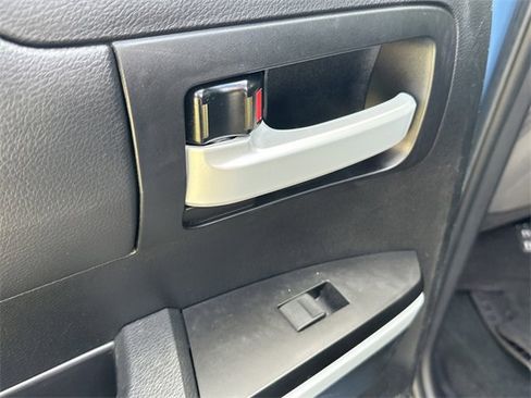 Used 2021 Toyota Tundra SR5 image 11