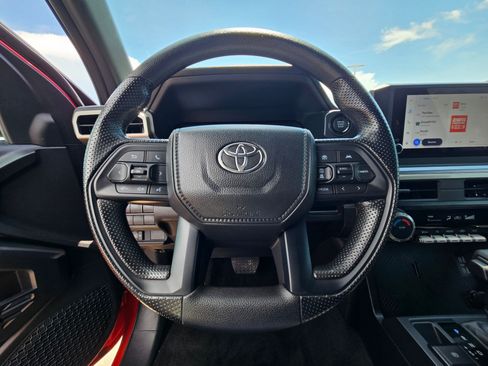 Used 2026 Toyota Tacoma SR5 RWD image 18
