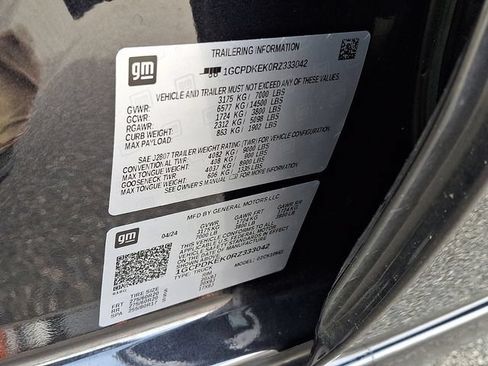 Used 2024 Chevrolet Silverado 1500 LT AWD/4WD image 32