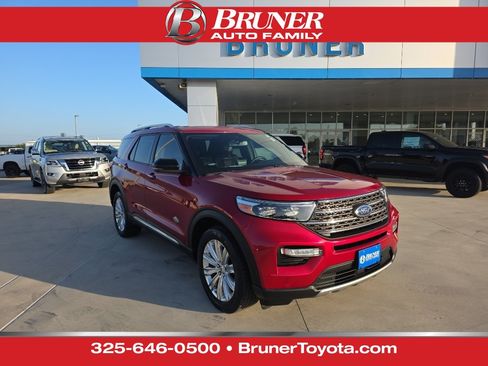 Used 2022 Ford Explorer King Ranch w/ Technology Package AWD/4WD image 1