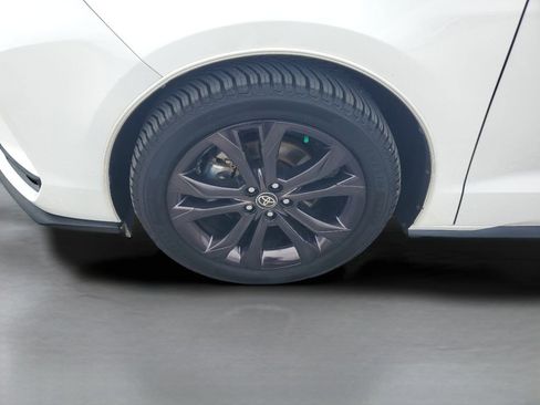 Certified 2023 Toyota Sienna XSE FWD image 27