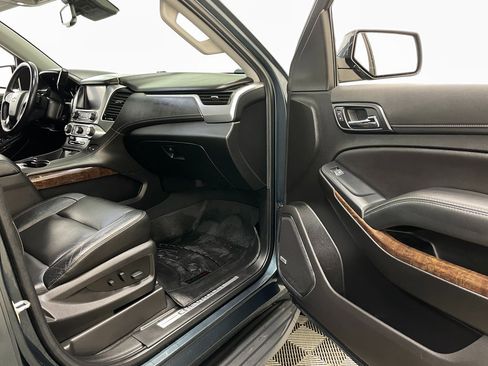 Used 2020 Chevrolet Tahoe LT image 34