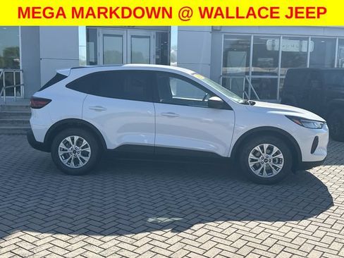 Used 2025 Ford Escape Active FWD image 5