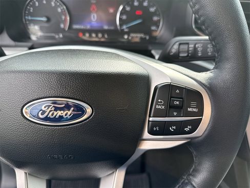 Used 2023 Ford Explorer XLT w/ Equipment Group 202A image 25