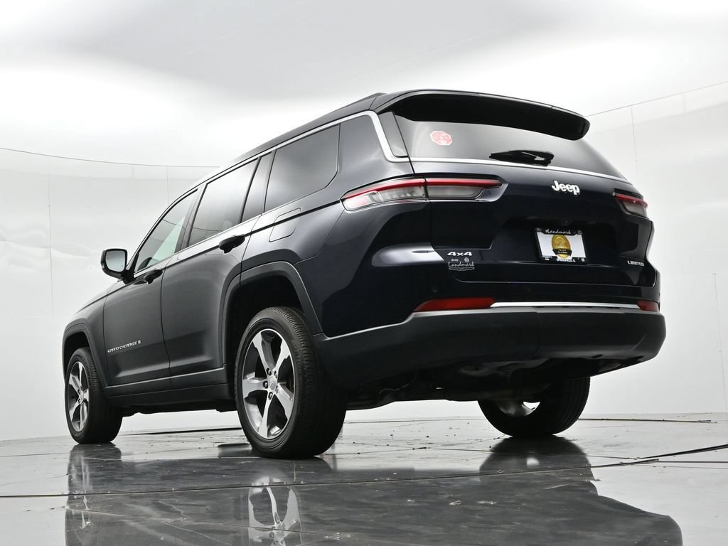 Used 2024 Jeep Grand Cherokee L Limited AWD/4WD image 31