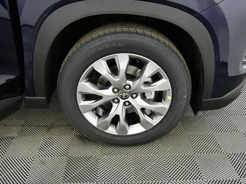 New 2026 Toyota Grand Highlander Limited image 17