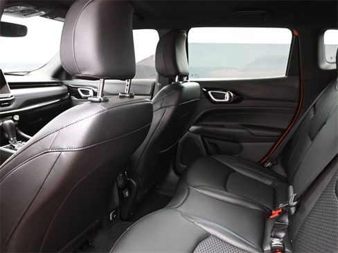 New 2026 Jeep Compass Latitude image 16