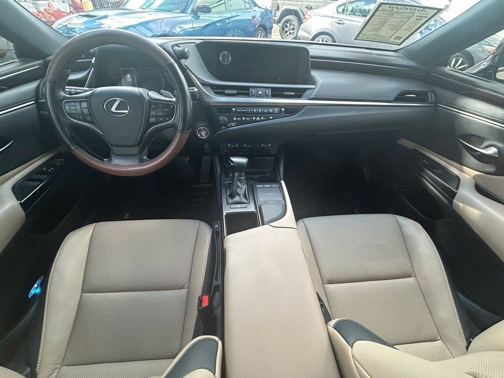 Used 2020 Lexus ES 350 w/ Premium Package FWD image 10