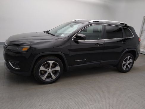 Used 2020 Jeep Cherokee Limited FWD image 2