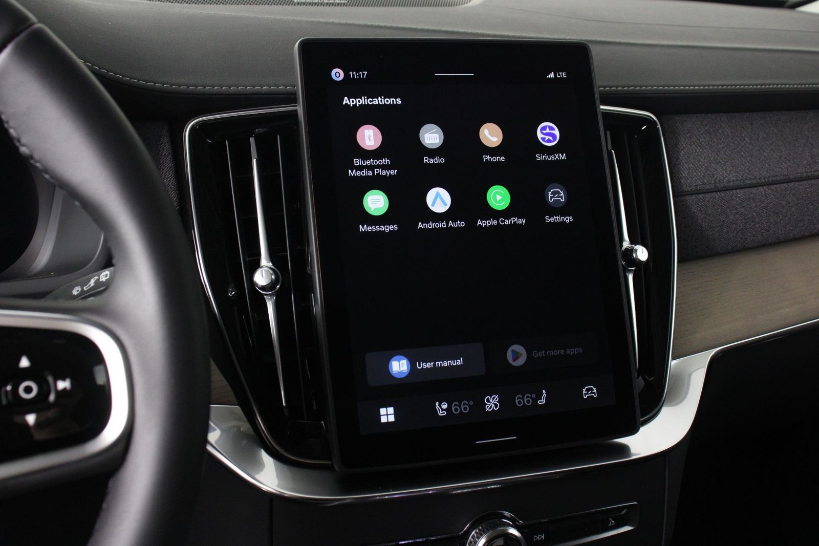 New 2026 Volvo XC90 T8 Plus AWD/4WD image 6