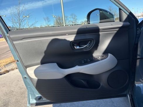 Used 2026 Honda HR-V LX image 13