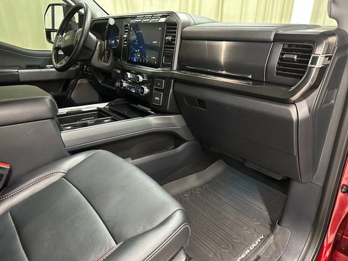 Used 2024 Ford F250 Lariat w/ Black Appearance Package image 26