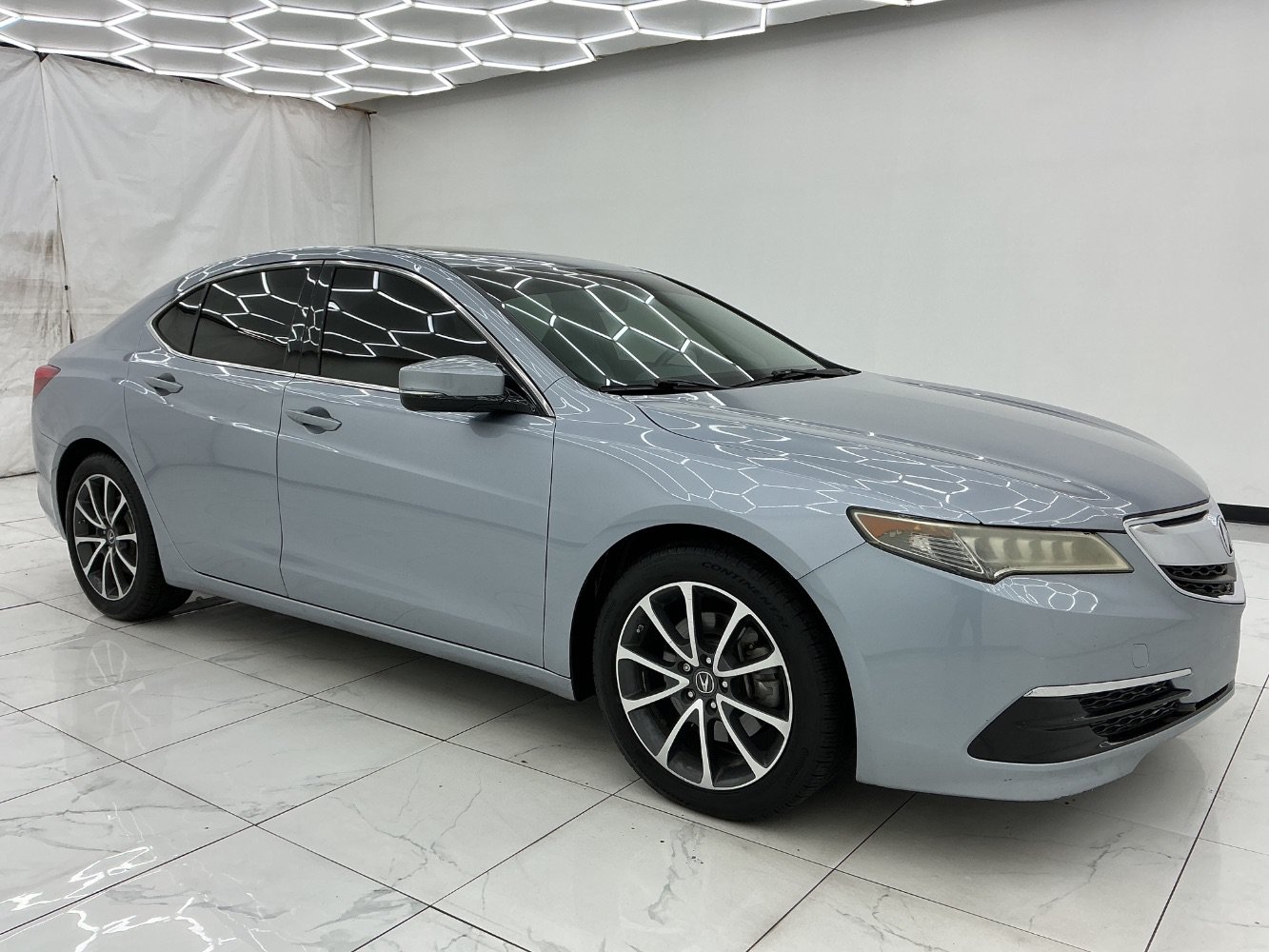 Used 2016 Acura TLX w/ Technology Package FWD image 7