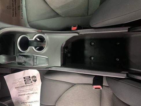 Used 2024 Toyota Camry LE image 15