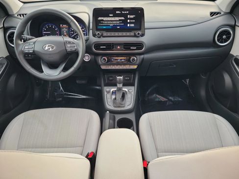 Used 2023 Hyundai Kona SEL w/ Convenience Package image 13