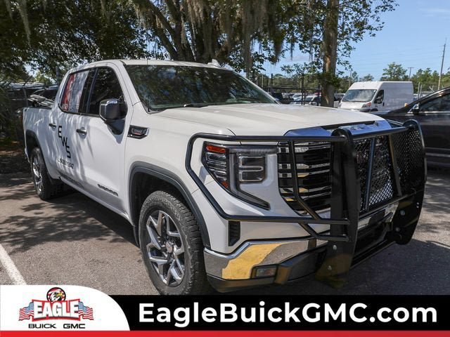 Used 2023 GMC Sierra 1500 SLT w/ SLT Premium Package AWD/4WD image 1