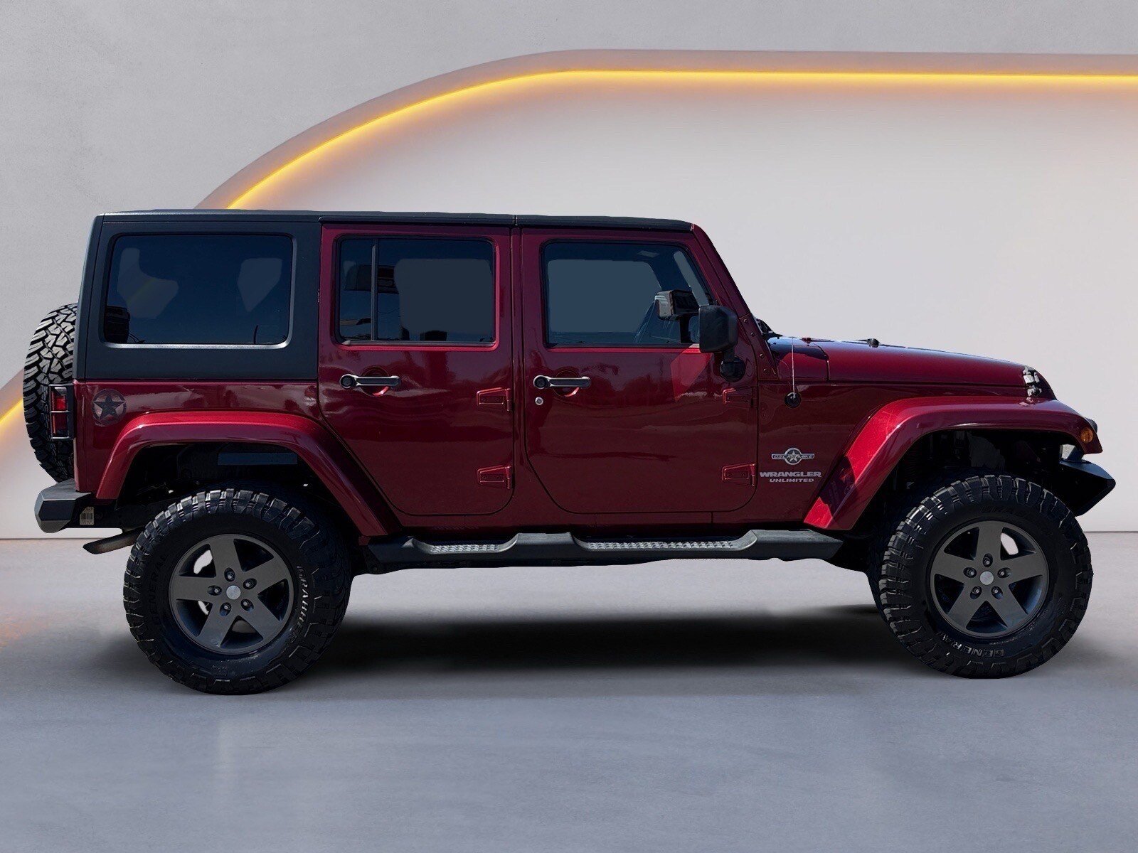 Used 2012 Jeep Wrangler Unlimited Sport AWD/4WD image 2