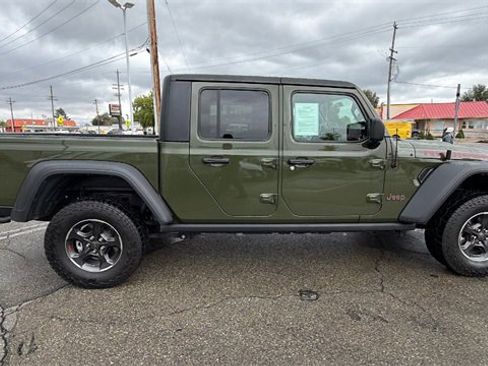 Used 2023 Jeep Gladiator Rubicon w/ Trailer Tow Package image 3