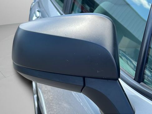 Used 2022 Toyota Corolla Cross L FWD image 30