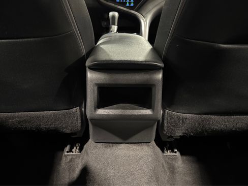 Used 2020 Toyota Camry LE image 35