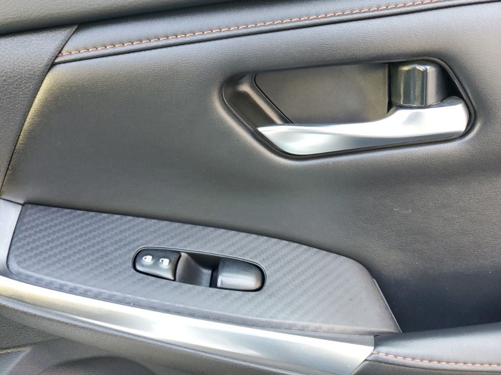 Used 2020 Nissan Sentra SR w/ Electronics Package FWD image 42