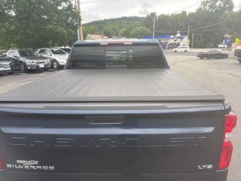 Certified 2020 Chevrolet Silverado 1500 LTZ w/ LTZ Premium Package image 17