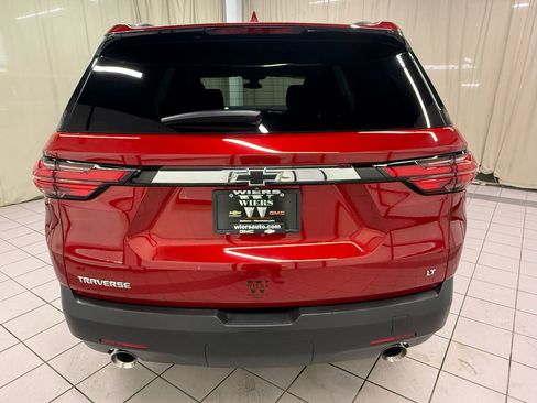 Used 2023 Chevrolet Traverse LT image 6