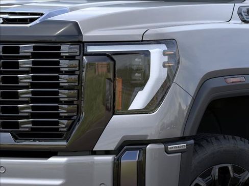 New 2026 GMC Sierra 2500 Denali Ultimate AWD/4WD image 10