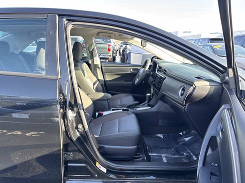 Used 2017 Toyota Corolla LE w/ Carpet Mat Package (TMS) image 14