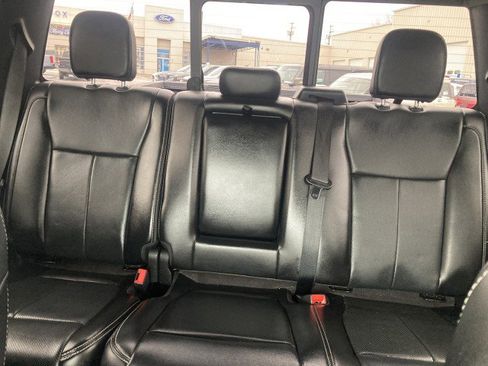 Used 2018 Ford F150 Lariat image 27