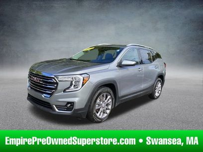 Used 2024 GMC Terrain SLT