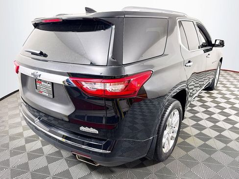 Used 2019 Chevrolet Traverse High Country AWD/4WD image 7