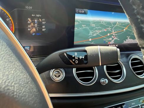 Used 2018 Mercedes-Benz E 63 AMG S image 22