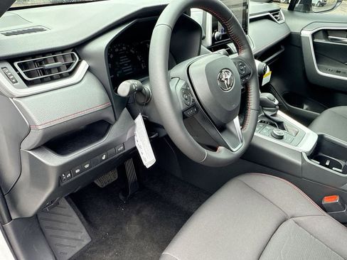 Certified 2025 Toyota RAV4 SE image 16