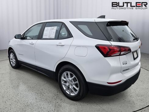 Used 2024 Chevrolet Equinox LS image 7