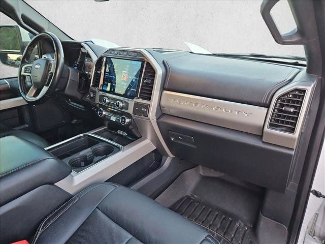 Used 2022 Ford F350 Lariat w/ Lariat Ultimate Package AWD/4WD image 22