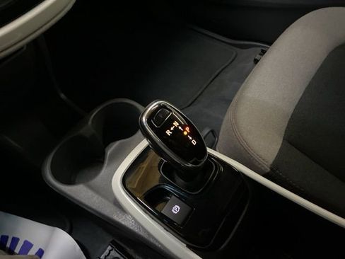 Used 2017 Chevrolet Bolt LT FWD image 44