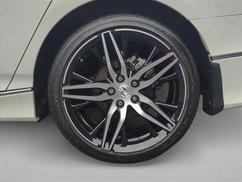 Used 2022 Honda Accord Touring image 21