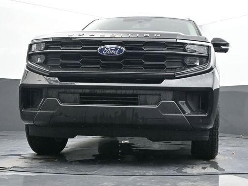 New 2026 Ford Expedition Active image 42