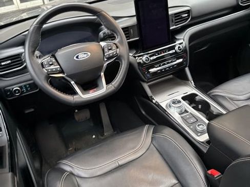 Certified 2023 Ford Explorer ST w/ Equipment Group 401A image 8