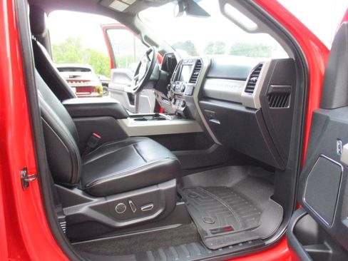 Used 2018 Ford F250 Lariat w/ Lariat Ultimate Package AWD/4WD image 15